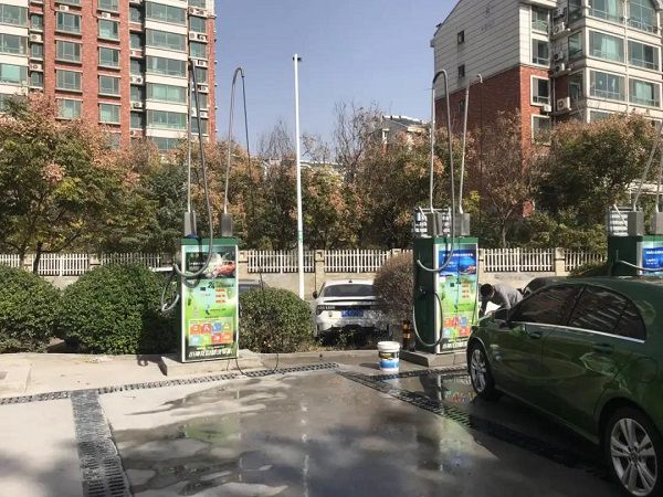 1603692072124663C37E.jpg 3.jpg